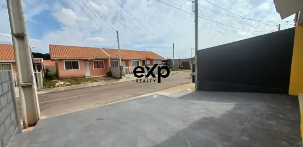 Casa de Condomínio com 2 Quartos à venda, 42m² no Gralha Azul, Fazenda Rio Grande