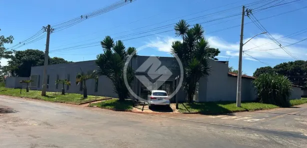 Casa com 25 Quartos para venda ou aluguel, 1600m² no Setor Residencial Garavelo I, Trindade