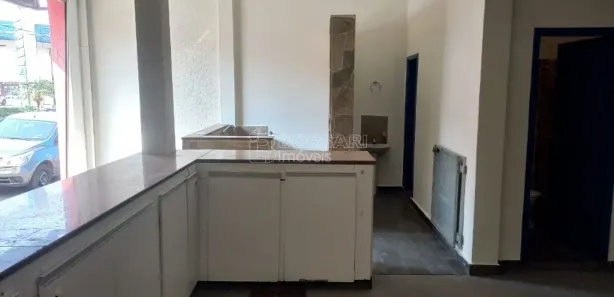 Loja / Salão / Ponto Comercial para alugar, 183m² no Centro, Araraquara