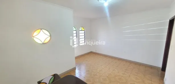 Casa com 2 Quartos para alugar, 100m² no Jardim Glória, Piracicaba