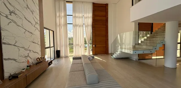 Casa de Condomínio com 6 Quartos à venda, 600m² no Condominio Gran Royalle Confins, Confins