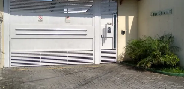 Casa de Condomínio com 2 Quartos à venda, 78m² no Vila São Roberto, Itaquaquecetuba