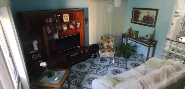 Fazenda / Sítio / Chácara com 3 Quartos à venda, 200m² no Mantiquira, Duque de Caxias