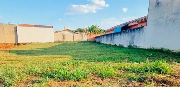 Terreno / Lote / Condomínio à venda, 160m² no São Judas Tadeu, Saltinho