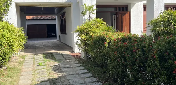 Casa com 6 Quartos à venda, 688m² no Itapuã, Salvador