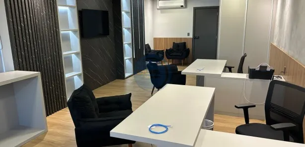Conjunto Comercial / Sala à venda, 46m² no Vila Homero, Indaiatuba