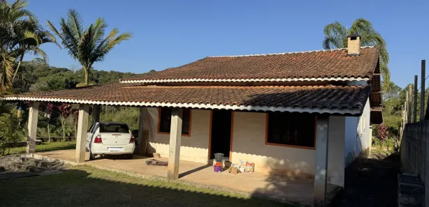 Fazenda / Sítio / Chácara com 2 Quartos à venda, 2000m² no Ibiúna, Ibiúna