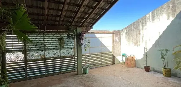 Casa de Condomínio com 2 Quartos à venda, 57m² no Setor de Chácaras Anhangüera A, Valparaíso de Goiás