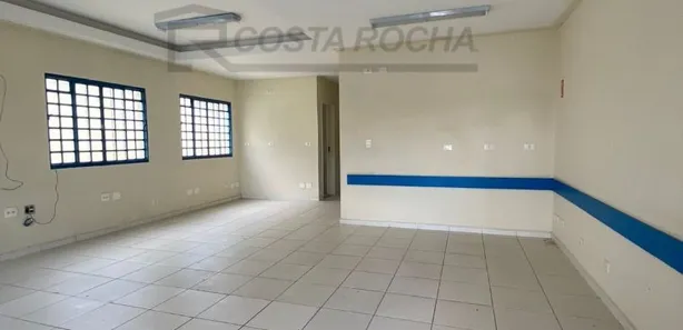 Conjunto Comercial / Sala para alugar, 188m² no Centro, Salto