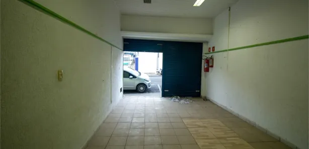 Prédio Inteiro à venda, 690m² no Centro, São Roque