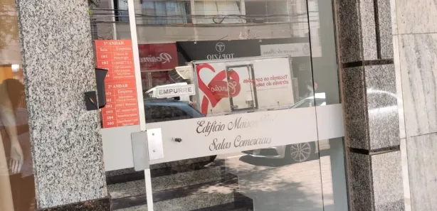 Prédio Inteiro com 2 Quartos à venda, 80m² no Zona 01, Maringá