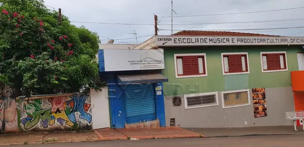 Loja / Salão / Ponto Comercial à venda, 280m² no Centro, Sertãozinho
