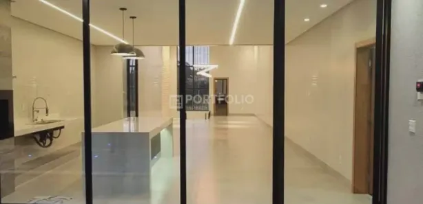 Sobrado com 4 Quartos à venda, 279m² no Jardins Nápoles, Senador Canedo
