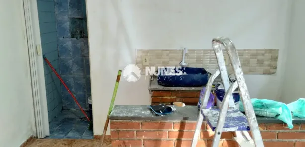 Kitnet com 1 Quarto para alugar, 12m² no Parque Roseira, Carapicuíba