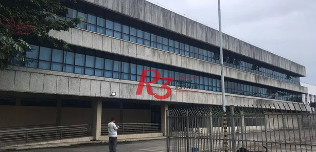 Prédio Inteiro para alugar, 4238m² no Jardim Casqueiro, Cubatão