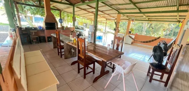 Fazenda / Sítio / Chácara com 3 Quartos à venda, 278m² no Chácara Descansolândia, Ferraz de Vasconcelos