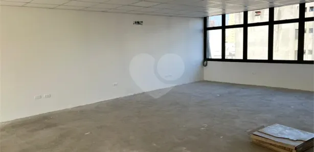Conjunto Comercial / Sala com 2 Quartos para alugar, 140m² no República, São Paulo