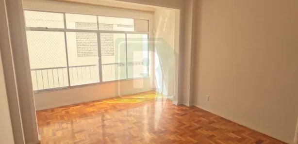 Apartamento com 2 Quartos para alugar, 70m² no Centro, Niterói