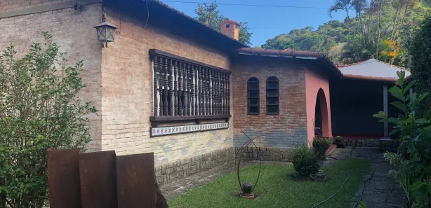 Casa com 3 Quartos à venda, 80m² no Retiro, Petrópolis