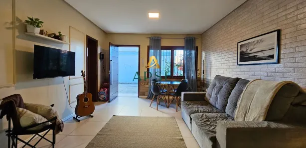 Sobrado com 3 Quartos à venda, 100m² no Nossa Senhora das Graças, Canoas