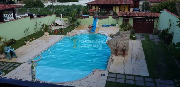 Casa com 4 Quartos à venda, 256m² no Bananeiras, Araruama