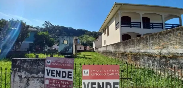 Terreno / Lote / Condomínio à venda, 390m² no Santa Teresa, São Pedro de Alcântara