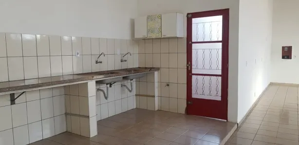 Loja / Salão / Ponto Comercial para alugar, 50m² no Chácara Braz Miraglia, Jaú