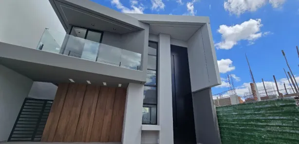 Casa de Condomínio com 4 Quartos à venda, 200m² no Jatobá, Petrolina