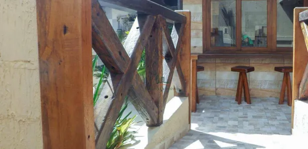 Hotel / Motel / Pousada com 23 Quartos à venda, 1200m² no Itaipu, Niterói