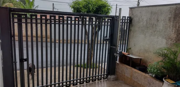 Sobrado com 2 Quartos à venda, 217m² no Parque Dona Esther, Cosmópolis