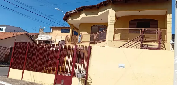 Casa com 5 Quartos à venda, 260m² no Metropolitana, Brasília