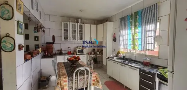 Sobrado com 5 Quartos à venda, 310m² no Parque Bom Retiro, Paulínia