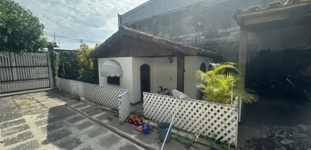 Casa com 7 Quartos à venda, 1800m² no Estância Monazítica, Serra
