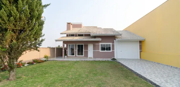 Sobrado com 4 Quartos à venda, 220m² no Itaboa, Campo Largo