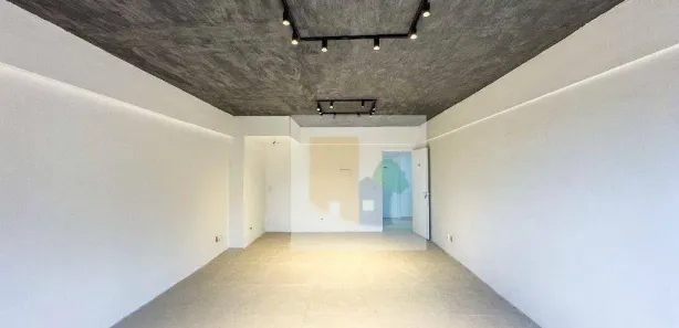 Conjunto Comercial / Sala para alugar, 34m² no Jardim São Vicente, Cotia