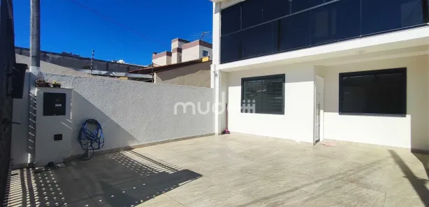 Sobrado com 4 Quartos para alugar, 150m² no Cruzeiro, São José dos Pinhais