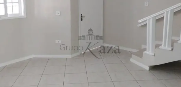 Casa de Condomínio com 2 Quartos para alugar, 74m² no Jardim Flórida, Jacareí