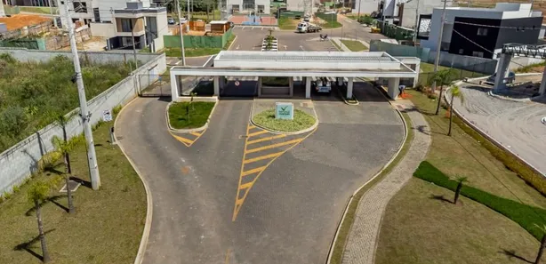 Terreno / Lote / Condomínio à venda, 128m² no Santa Cândida, Curitiba