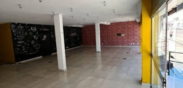 Prédio Inteiro à venda, 464m² no Centro, Cascavel