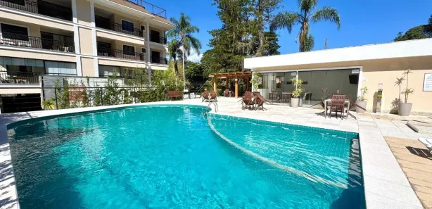 Cobertura com 3 Quartos para venda ou aluguel, 170m² no Itaipava, Petrópolis