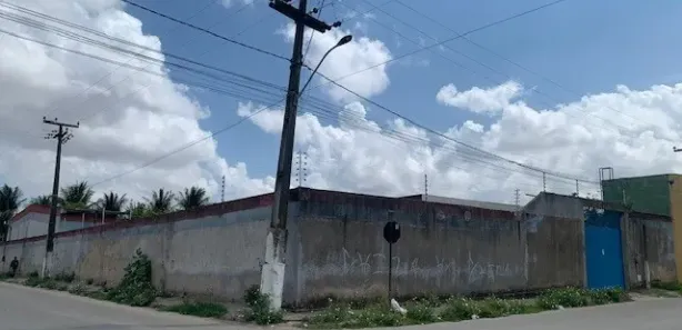 Casa Comercial para alugar, 2610m² no Alto Alegre II, Maracanaú