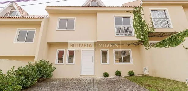 Sobrado com 3 Quartos à venda, 125m² no Barreirinha, Curitiba