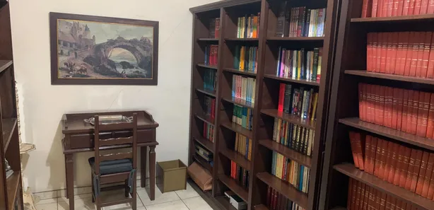 Loja / Salão / Ponto Comercial com 3 Quartos à venda, 104m² no Centro, Jacareí