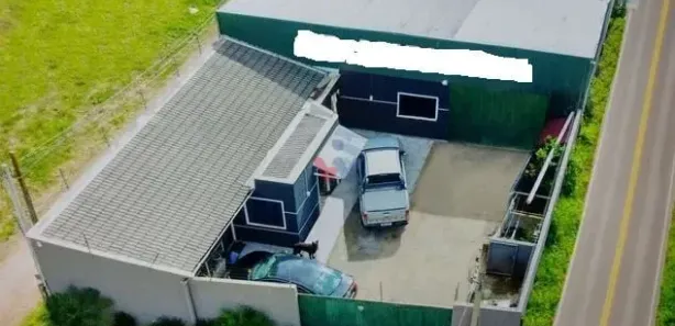 Galpão / Depósito / Armazém à venda, 370m² no São Dimas, Colombo