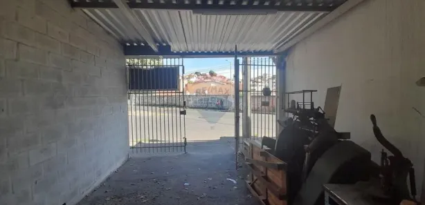 Galpão / Depósito / Armazém à venda, 386m² no Nova Esperança, Belo Horizonte