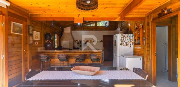 Sobrado com 3 Quartos à venda, 250m² no , Quatro Barras