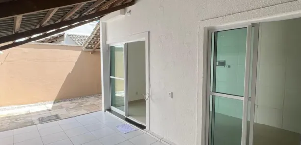 Casa de Condomínio com 3 Quartos para alugar, 89m² no Icaraí, Caucaia
