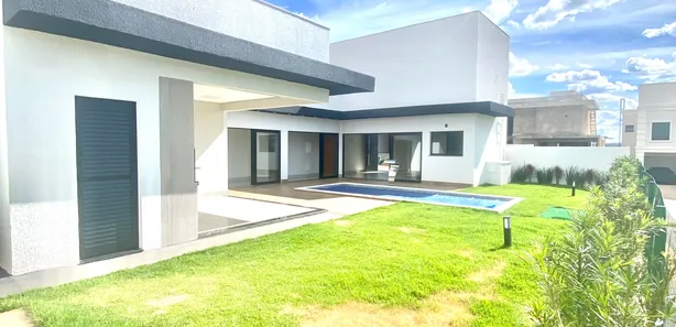 Casa de Condomínio com 3 Quartos à venda, 195m² no Jardins Capri, Senador Canedo