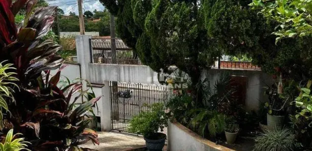 Casa com 4 Quartos à venda, 195m² no Centro, Águas de São Pedro