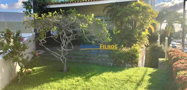 Casa com 3 Quartos à venda, 300m² no São José, Aracaju